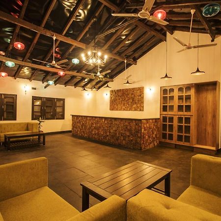 Wowstayz Pachmarhi Ecotel Exterior photo