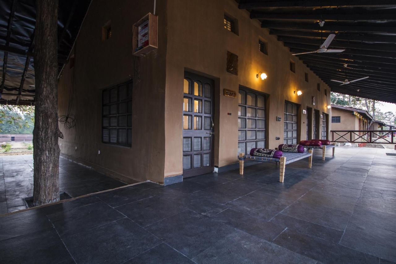 Wowstayz Pachmarhi Ecotel Exterior photo