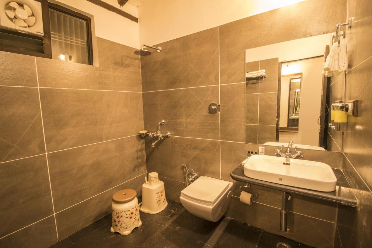 Wowstayz Pachmarhi Ecotel Exterior photo