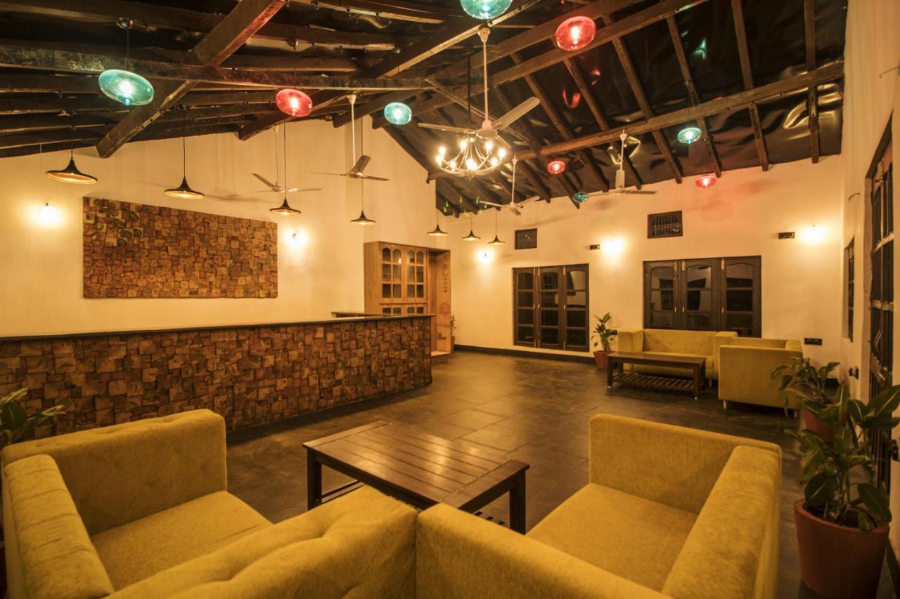 Wowstayz Pachmarhi Ecotel Exterior photo