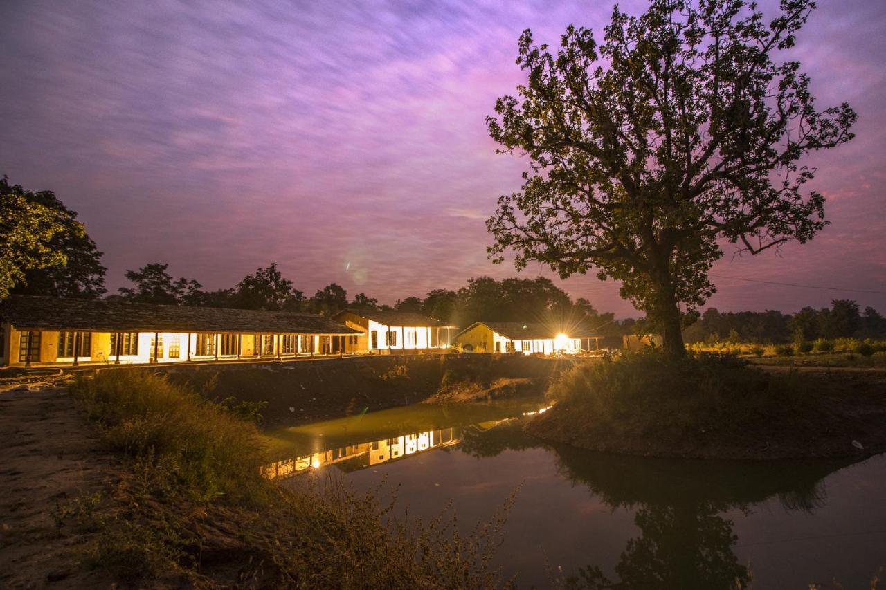 Wowstayz Pachmarhi Ecotel Exterior photo