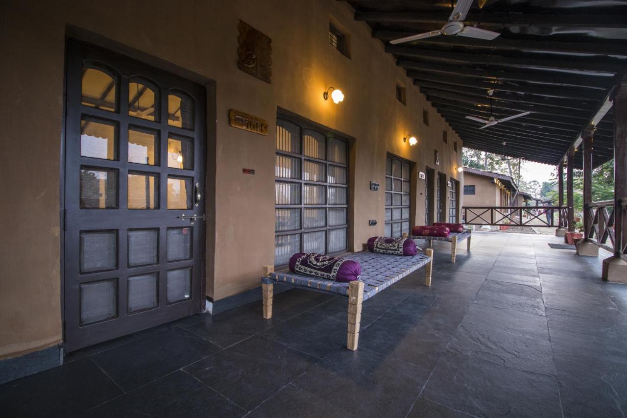 Wowstayz Pachmarhi Ecotel Exterior photo